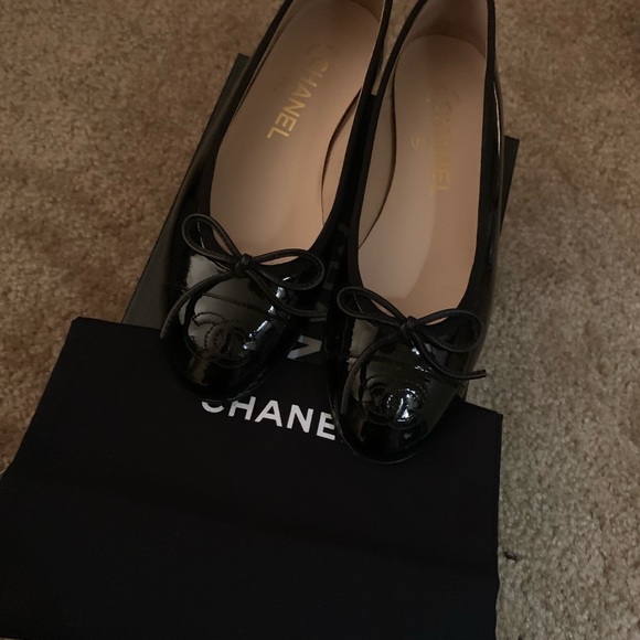 Chanel patent leather ballerina flats - Picture 5 of 5